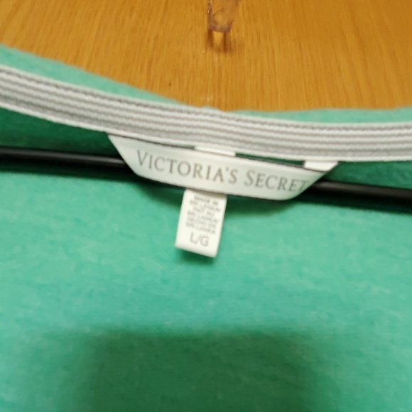 Mint green VS PINK hoodie - Picture 3 of 4